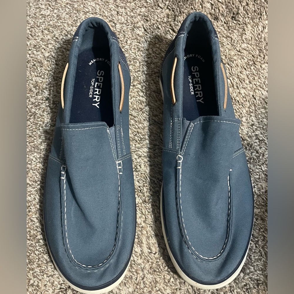 Sperry boat shoes
